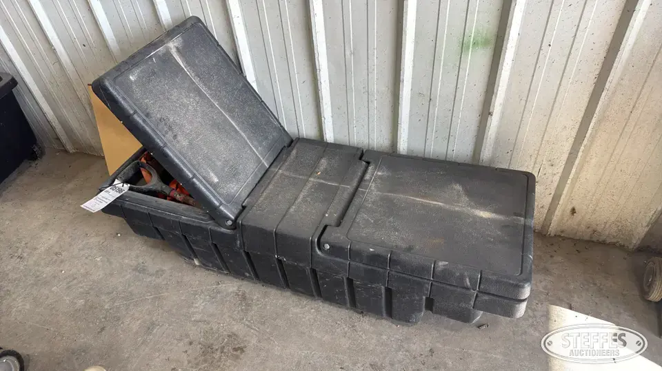 Pickup toolbox w/contents General Business Support Item