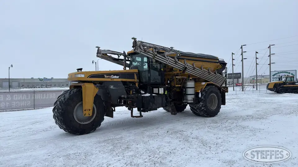 Ag-Chem TG9300 Self-Propelled Dry Applicators-Spreaders-Floater