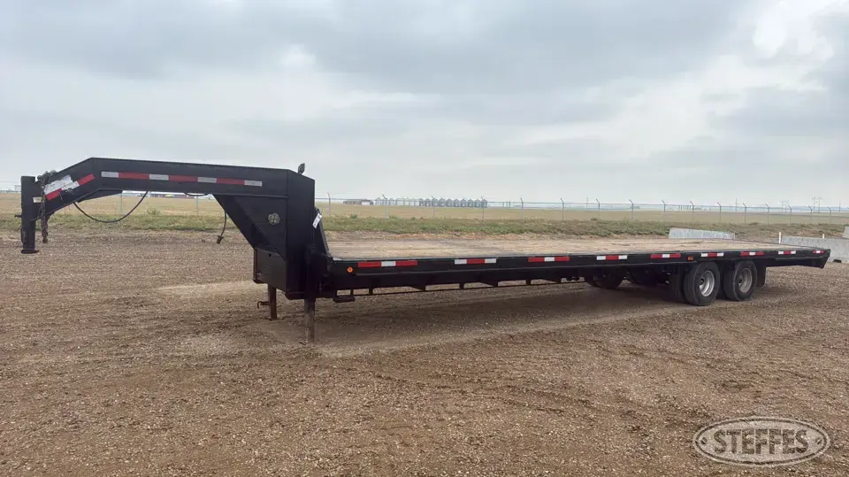 2012 PJ FD362 Flatbed Trailer