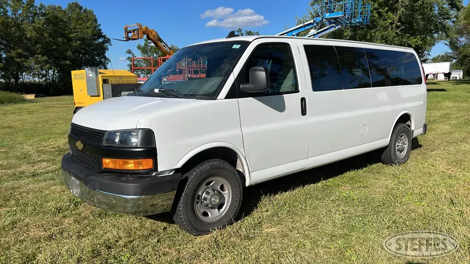 2018 Chevrolet Express G3500LT Van