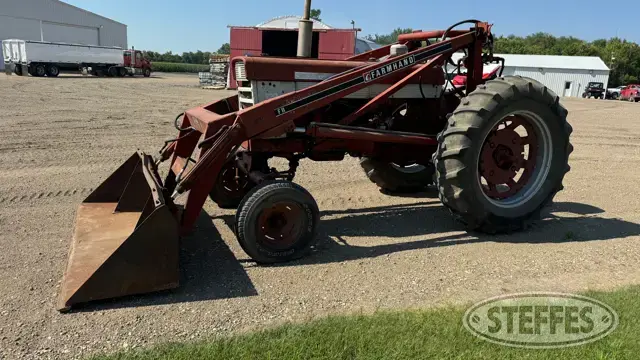 1958 Farmall 460