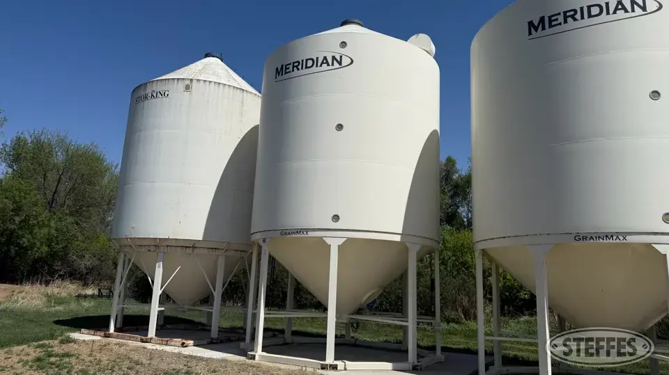 Meridian MGM3000 Hopper Bin