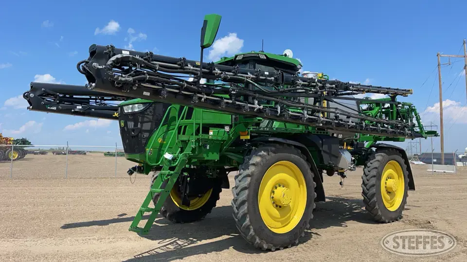 2023 John Deere 616R Self-Propelled Sprayer