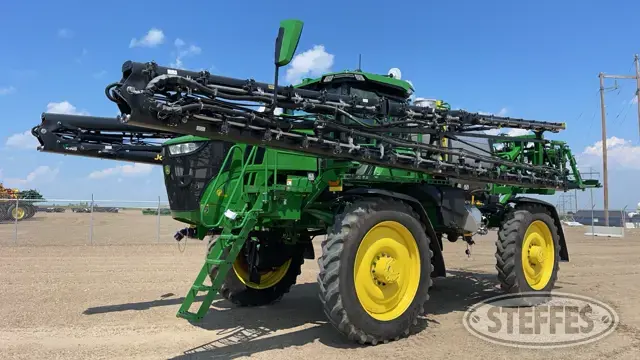 2023 John Deere 616R