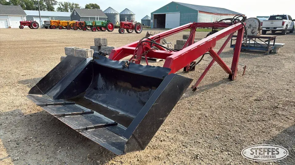Antique hyd. loader Tractor Loaders and Attachment