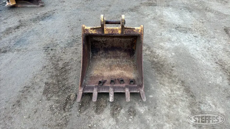 Deere AT192019 Loader Backhoe Attachment