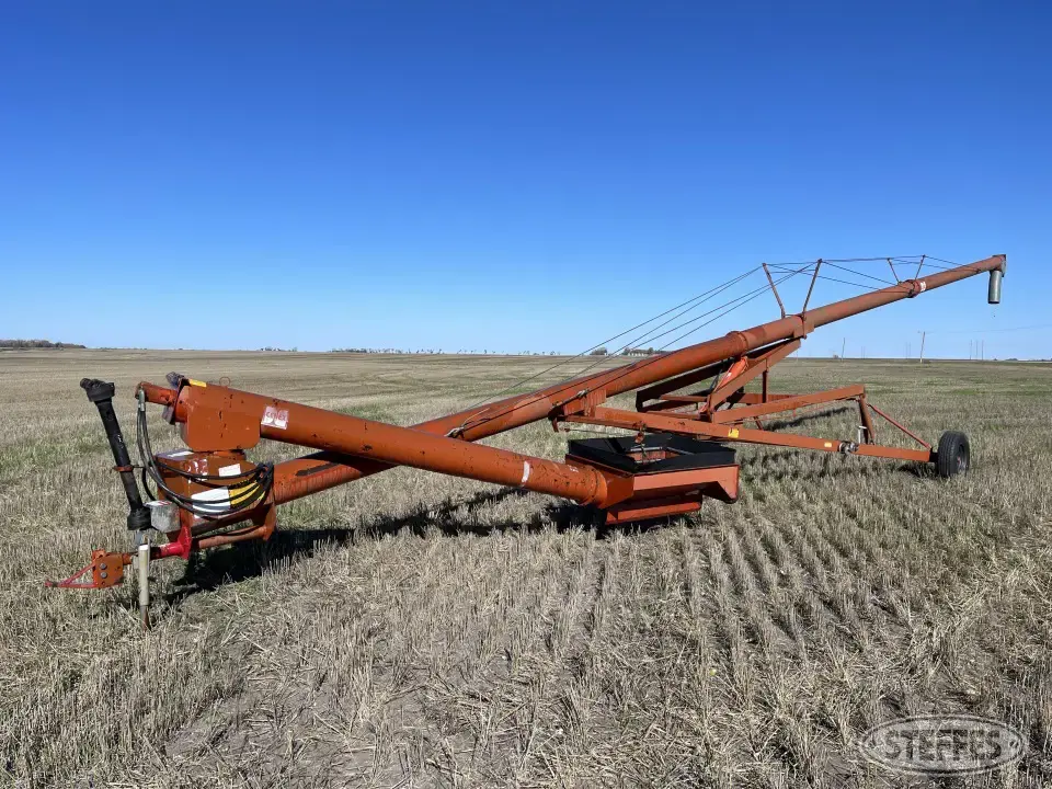 1984 Mayrath 1064 Swing Hopper Auger