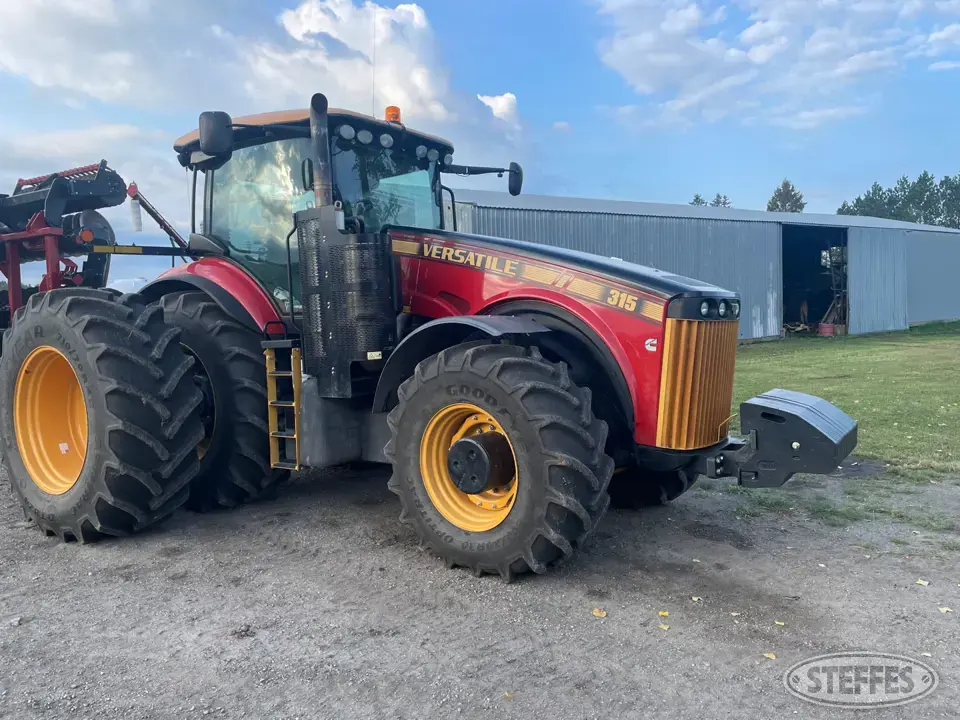 2018 Versatile 315 MFWD Tractor