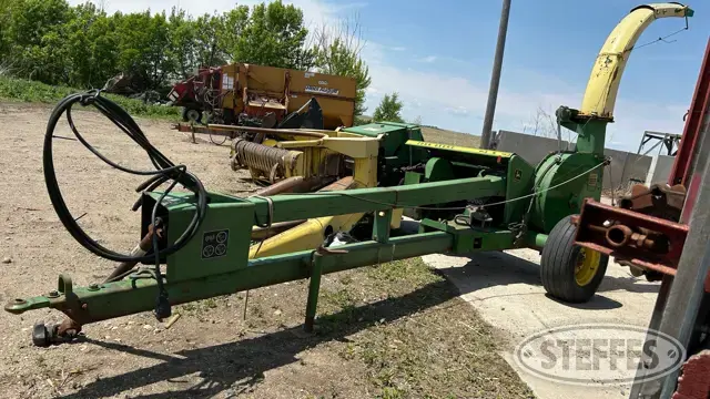 John Deere 3940
