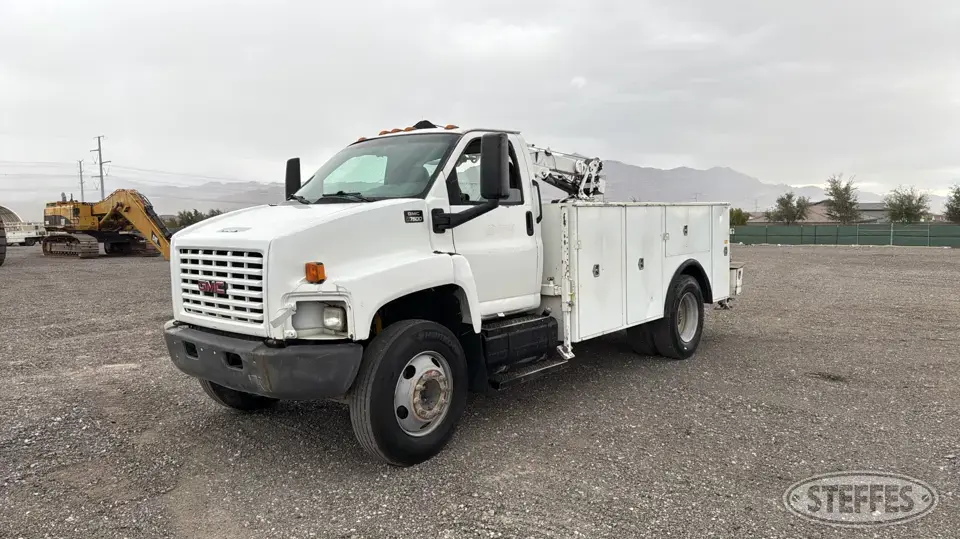 2003 GMC C7500 Service Utility Truck
