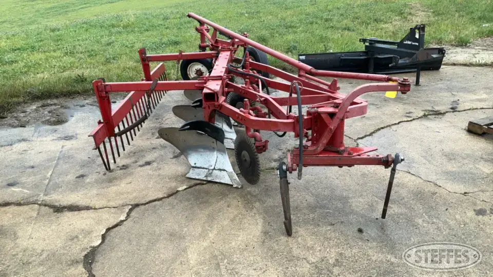 International 540 Disc