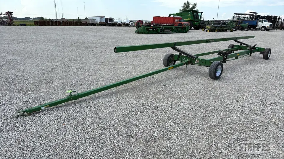 Unverferth HT36 Header Trailer