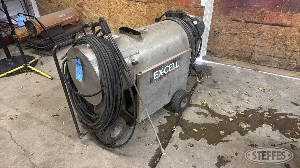 2004 Ex-Cell SBA Farm Support Item