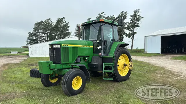 1998 John Deere 7810