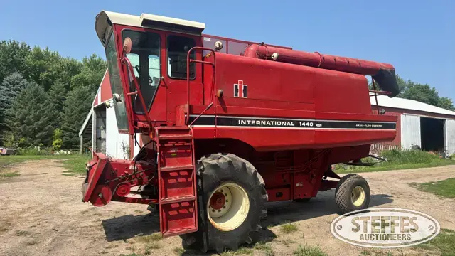 International 1440