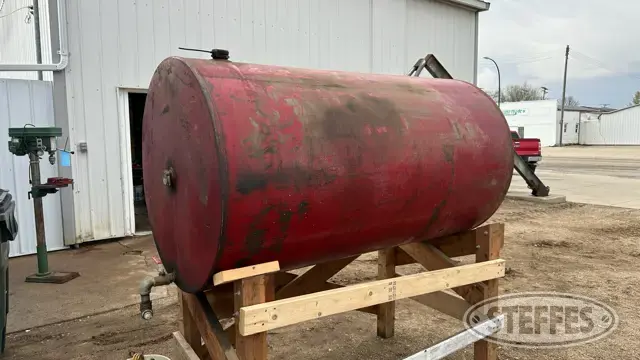 300 gal. fuel tank