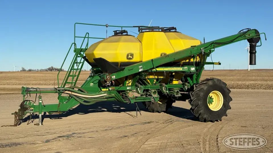 John Deere 1910 Commodity Cart