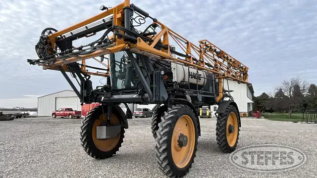 2011 Hagie STS10