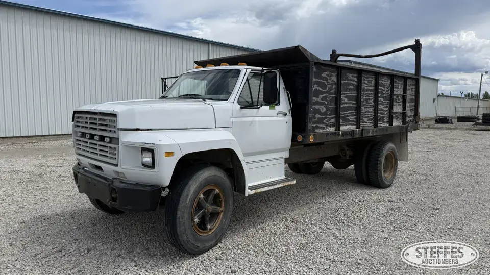1980 Ford F600 Dump Truck