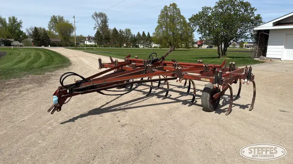 International 55 Chisel Plow