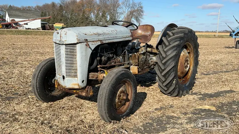 Ferguson 30 2WD Tractor