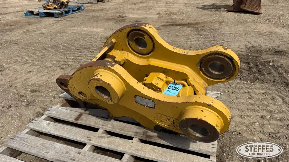 CAT excavator hyd. Q/C Construction Part
