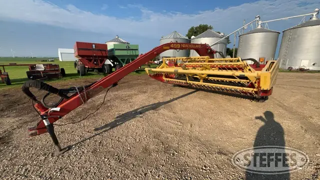 New Holland 499