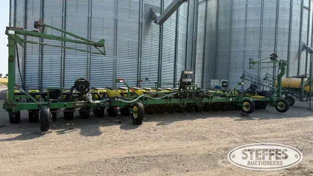 John Deere 1710