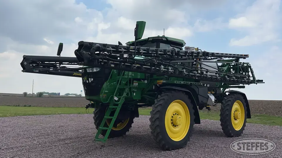 2023 John Deere 616R Self-Propelled Sprayer
