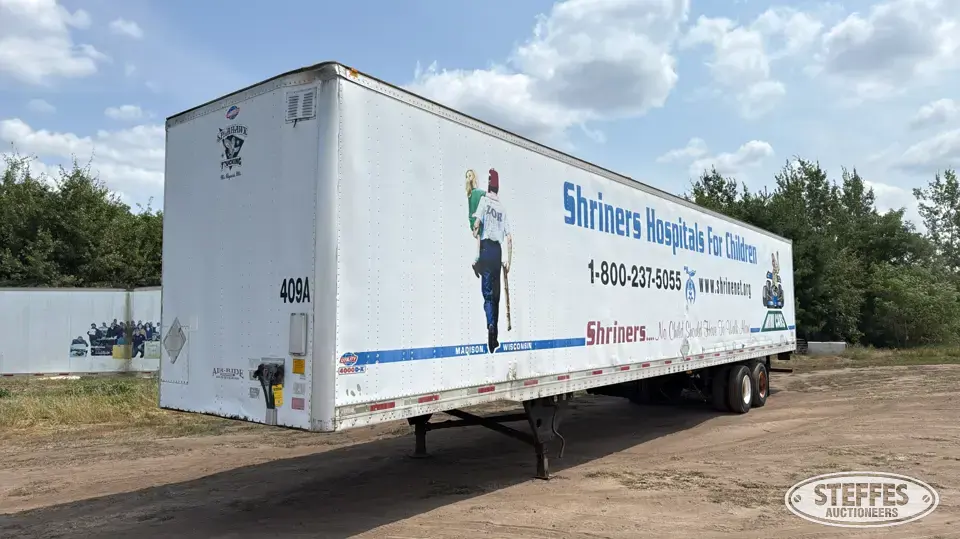 2007 Utility VS2DC Van Trailer