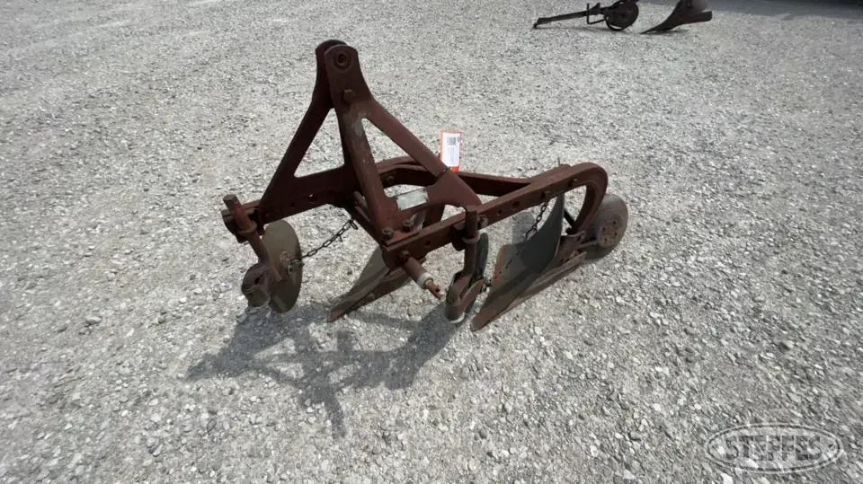 Dearborn 10-1 Plow