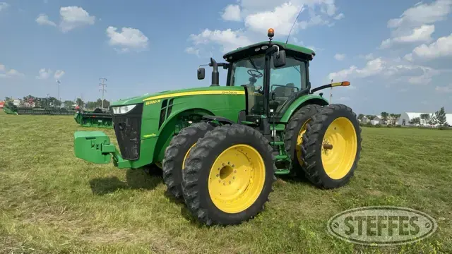2014 John Deere 8320R