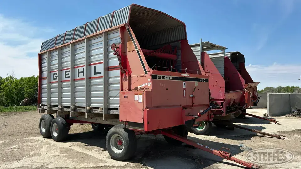Gehl 970 Forage Wagon
