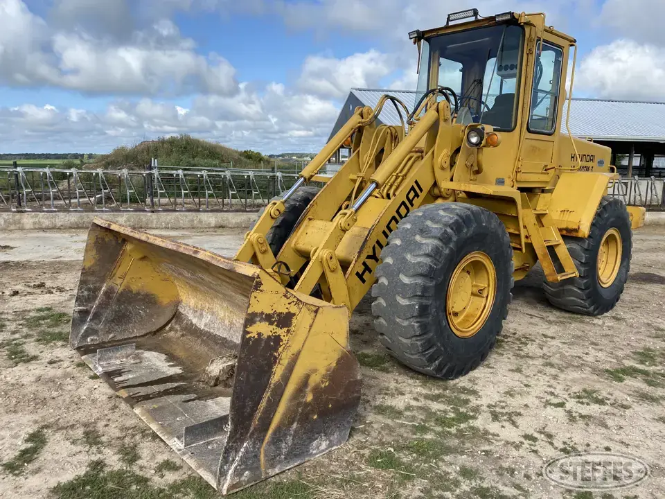 Hyundai HL-740TM-3 Wheel Loader