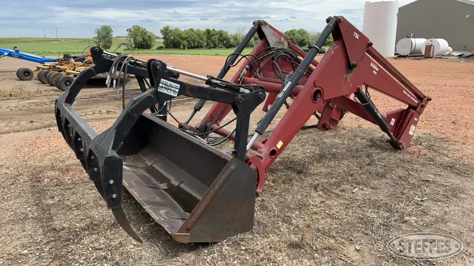 Buhler 995 Tractor Loaders and Attachment