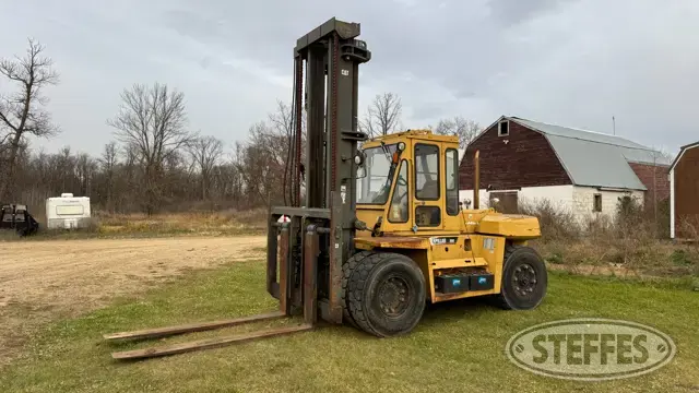 Caterpillar 300