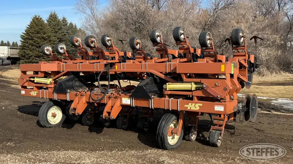 1998 H&S 18R22FF Row Crop Cultivator