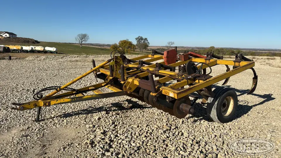 Landoll Coulter Chisel