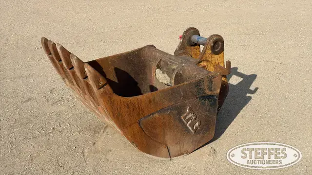 Excavator bucket