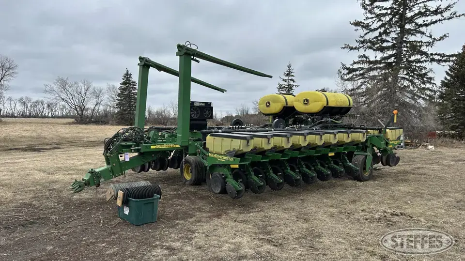 2002 John Deere 1780 Less Than 12 Row Planter