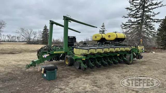 2002 John Deere 1780