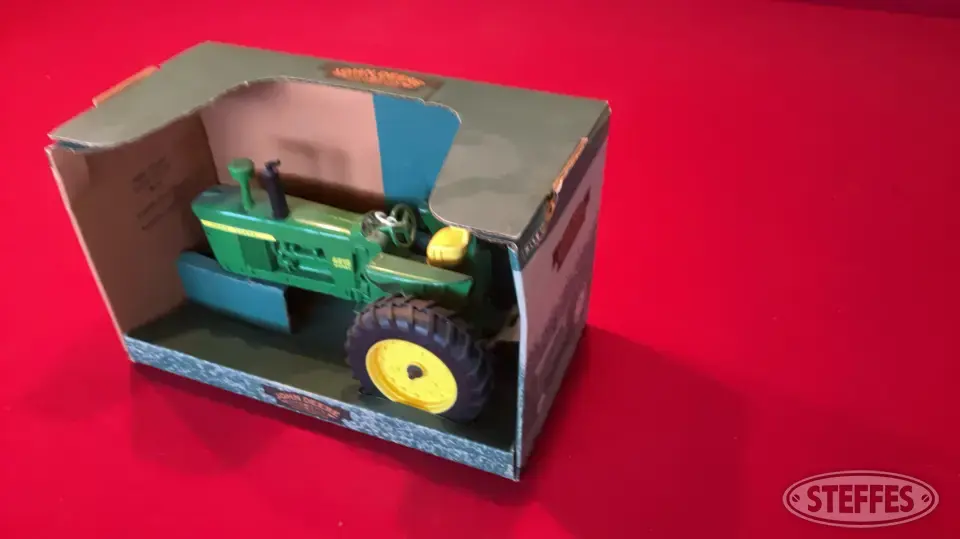 John Deere 4010 Diesel Toy