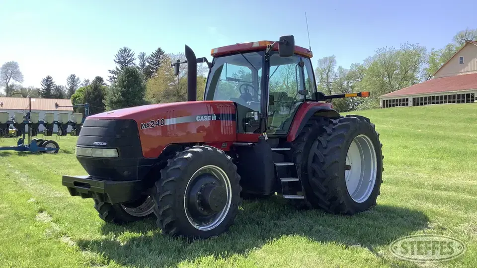 2000 Case IH MX240 MFWD Tractor