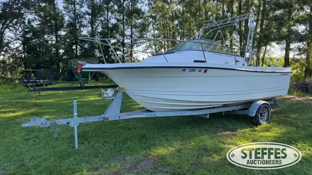 1998 Bayliner Trophy 2052 Cuddy