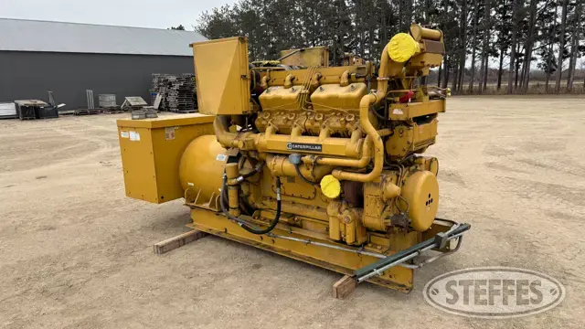 CAT D379