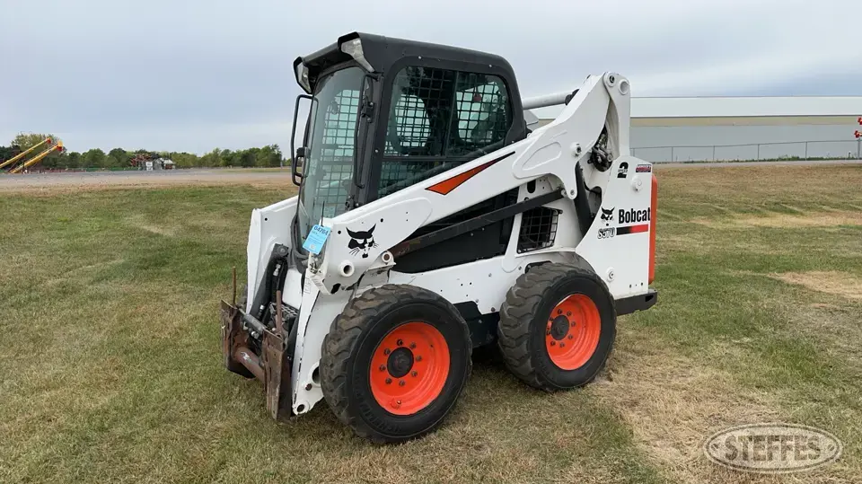 2018 Bobcat S570 Wheeled Skid Steer