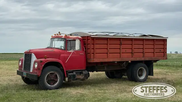 1969 International 1800