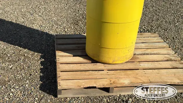 Spill control materials