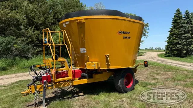 2017 Haybuster CMF-590