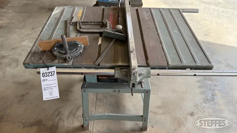 Delta table saw Power Tool
